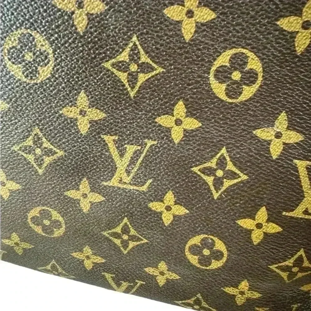 Louis Vuitton V Jour Blue Tote Crossbody Bag In Monogram Cambas.